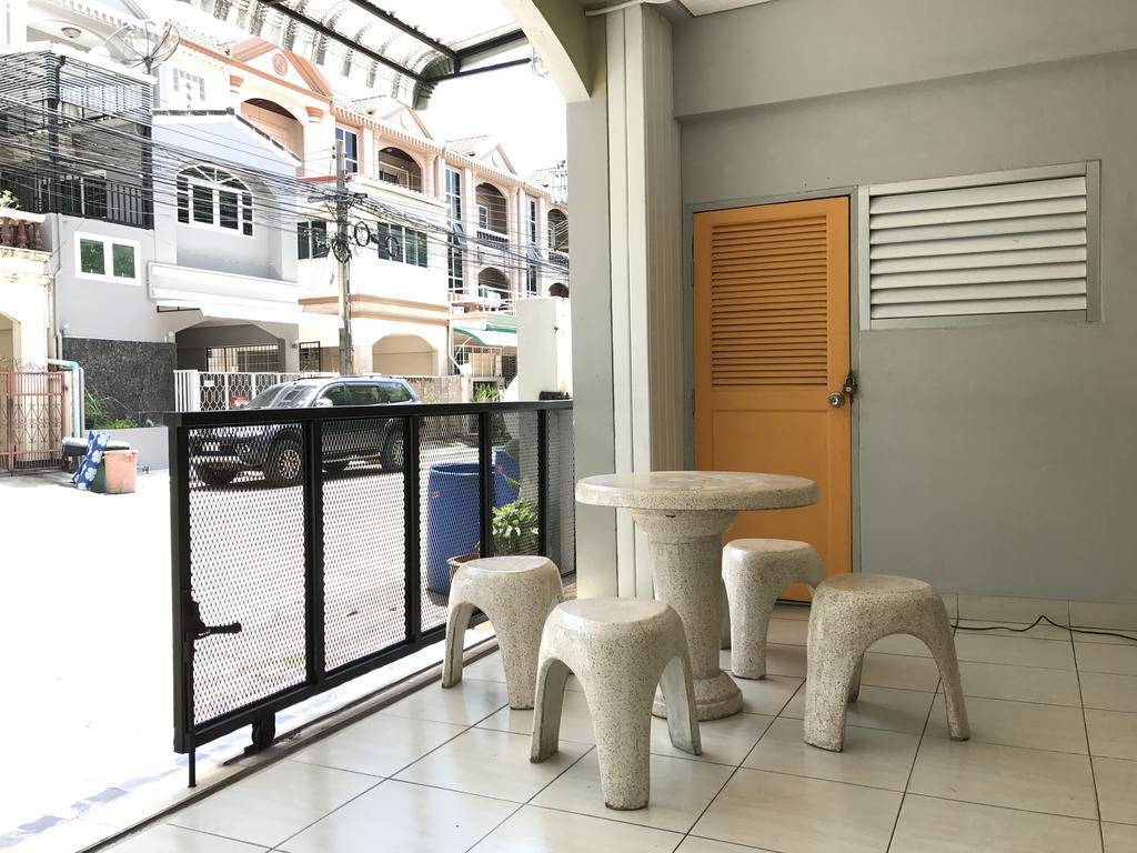 Park Avenue@Huamark Bangkok Exterior photo